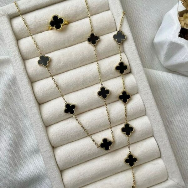 necklace van cleer