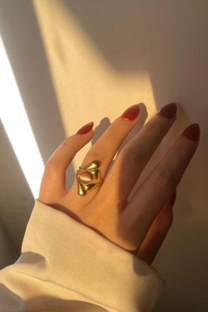 Love Leaf Ring
